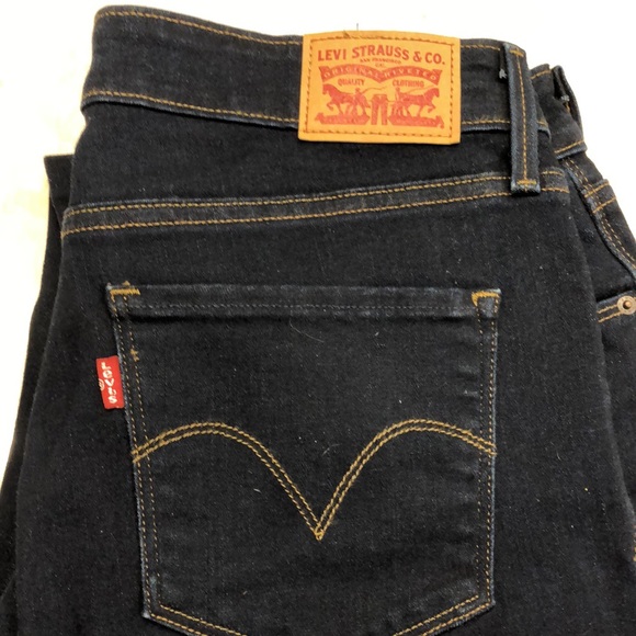 Levi Strauss Mid-rise Skinny Jeans - Picture 7 of 7